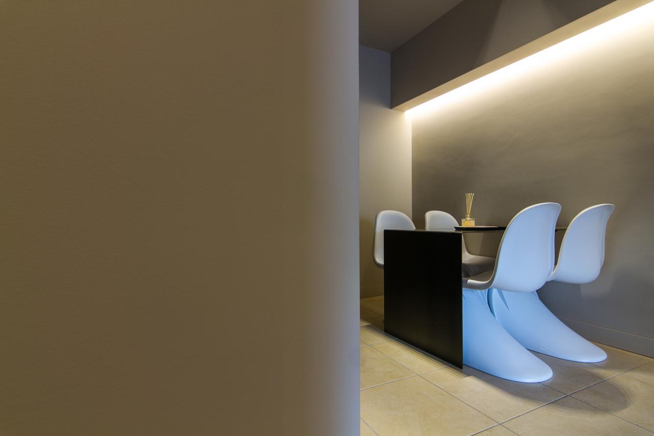 Aba Junior Apartment Veikou Street Athen Eksteriør billede